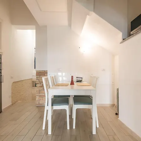 Karalis Relais Apartment *