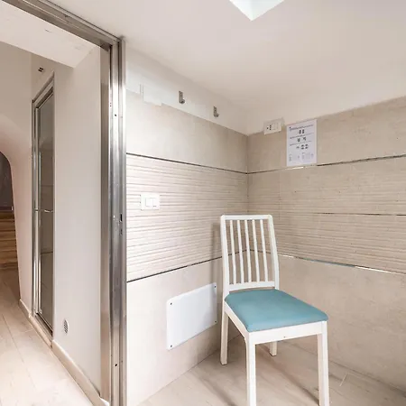 Apartment Karalis Relais