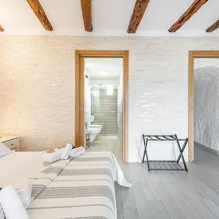 Karalis Relais * קליארי