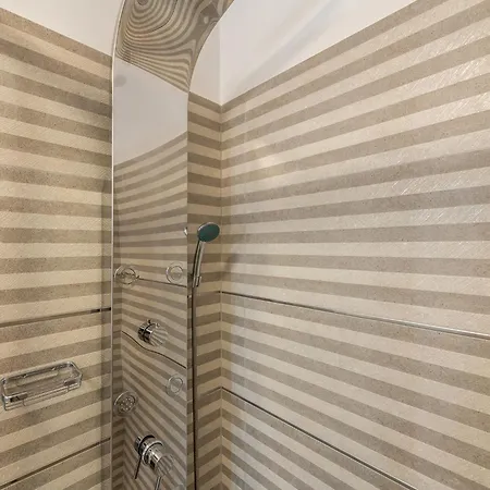 Apartment Karalis Relais