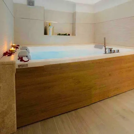 Karalis Relais Privato Con Jacuzzi Appartamento
