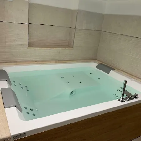Appartamento Karalis Relais Privato Con Jacuzzi *